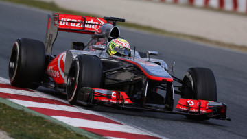 Картинка спорт формула трек гонка