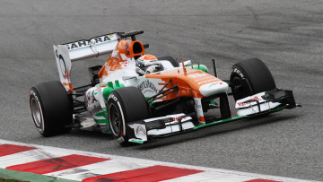 Картинка спорт формула трек гонка