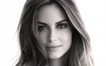 Картинка Ariadne+Artiles девушки   черно-белое фото