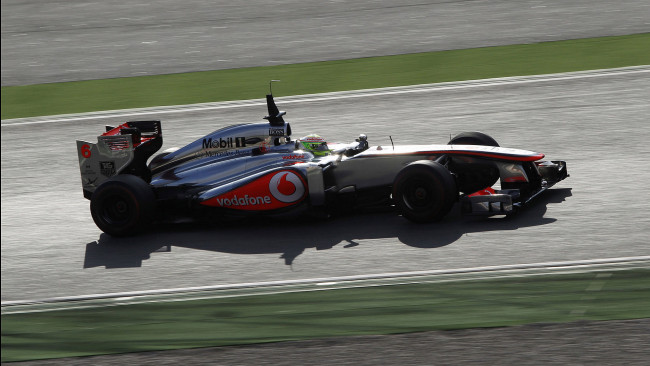 Обои картинки фото спорт, формула, трек, гонка