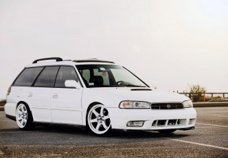 Картинка автомобили subaru legasy