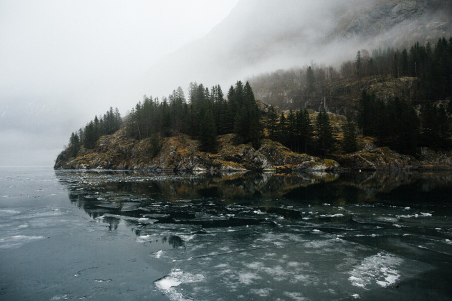 Обои картинки фото природа, реки, озера, лес, озеро, скалы