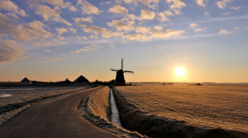 Картинка разное мельницы мельница дома поля облака солнце небо дорога