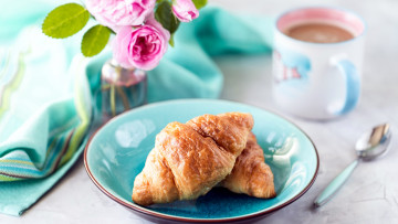 Картинка еда хлеб +выпечка круассаны