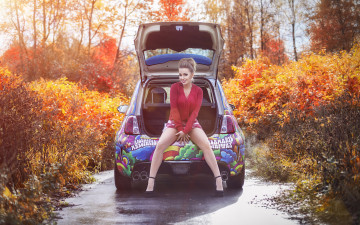 Картинка автомобили -авто+с+девушками fiat 500