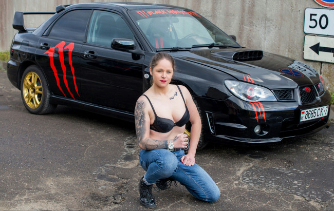 Обои картинки фото автомобили, -авто с девушками, subaru, impreza, wrx