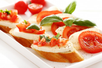 Картинка еда бутерброды +гамбургеры +канапе багет сыр базилик помидор