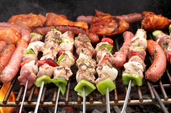 Картинка еда шашлык +барбекю гриль колбаски