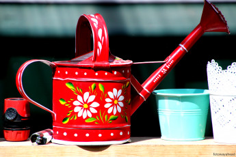 обоя разное, предметы быта, лейка