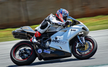 Картинка мотоциклы ducati