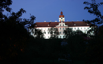 Картинка города дворцы замки крепости замок деревья