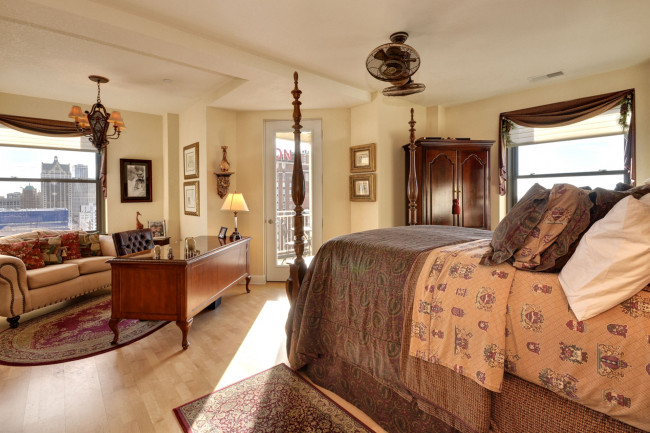 Обои картинки фото интерьер, спальня, кровать, стол, диван