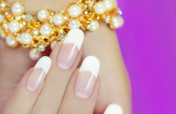 Картинка разное руки рука бусы маникюр