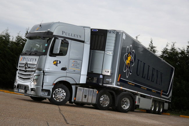 Обои картинки фото автомобили, mercedes trucks, mercedes, benz