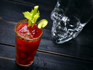Картинка еда напитки +коктейль лед сельдерей череп коктейль