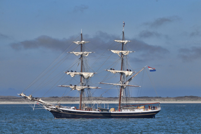 Обои картинки фото корабли, парусники, паруса, мачты