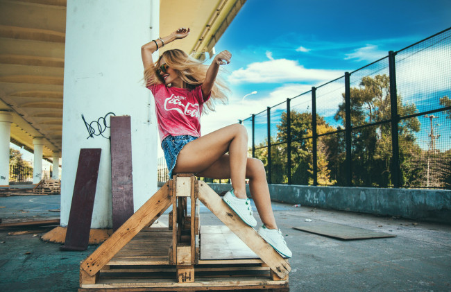 Обои картинки фото леся уварова, девушки, девушка, красивая, супер, секси, няша, нежная, классная, модница, лапочка, мадам