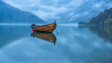 обоя корабли, лодки,  шлюпки, озеро, лодка, туман