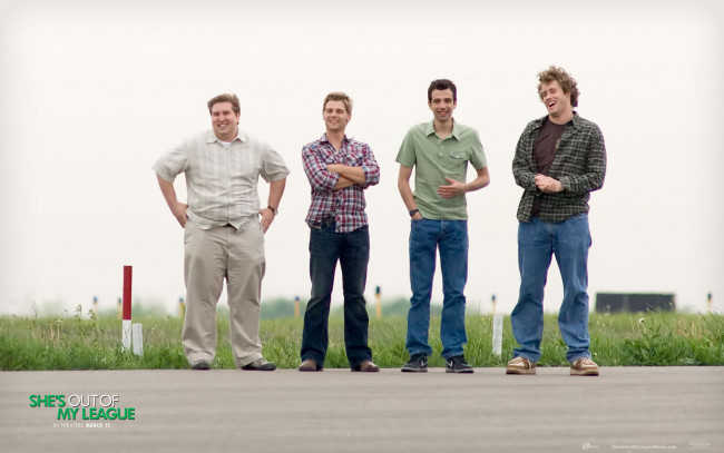 Обои картинки фото she`s, out, of, my, league, кино, фильмы