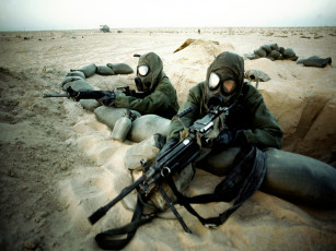 Картинка оружие армия спецназ хим защита стрелки окоп