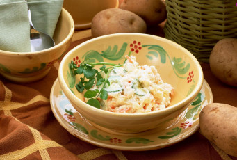 Картинка еда салаты закуски картофель салат миска