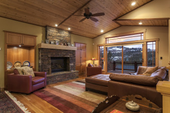 Картинка интерьер гостиная камин