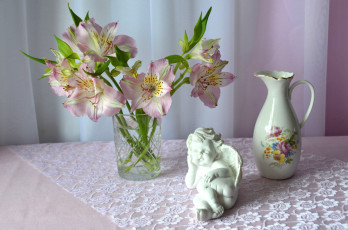 Картинка цветы альстромерия ангел букет