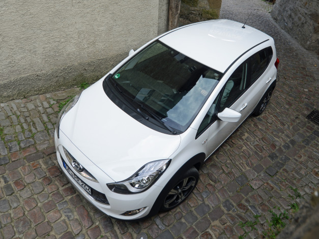 Обои картинки фото автомобили, hyundai, ix20, светлый, 2014г, crossline