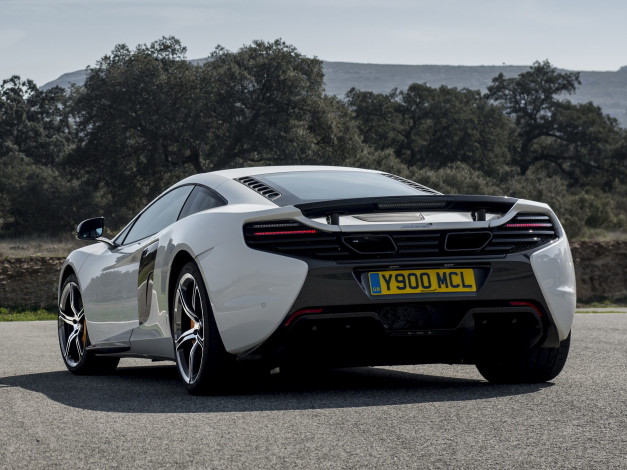 Обои картинки фото автомобили, mclaren, spyder, 2014, 650s, светлый