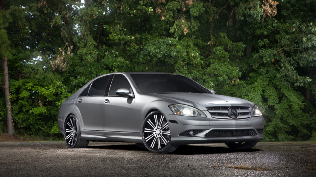 Обои картинки фото mersedes, автомобили, mercedes-benz, дорога, серый