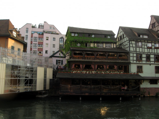 Обои картинки фото города, страсбург , франция, ресторан