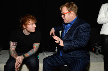 Картинка разное знаменитости беседа рыжий очки тату элтон джон ed sheeran