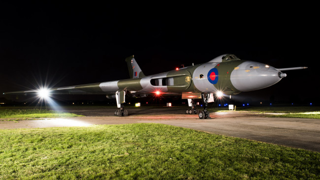 Обои картинки фото авиация, боевые самолёты, ввс