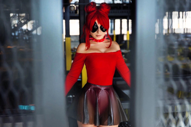 Обои картинки фото девушки, анна шаховская, образ, костюм, косплей, наряд, здание