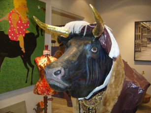 Картинка мумуки разное рельефы статуи музейные экспонаты