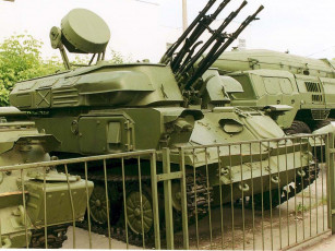 Картинка зенитная самоходная установка зсу 23 «шилка» техника военная