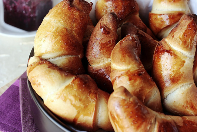 Обои картинки фото еда, хлеб, выпечка, рогалики