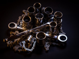 Картинка разное строительные+инструменты +запчасти +механизмы цепь ключи