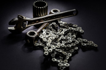 Картинка разное строительные+инструменты +запчасти +механизмы цепь ключи