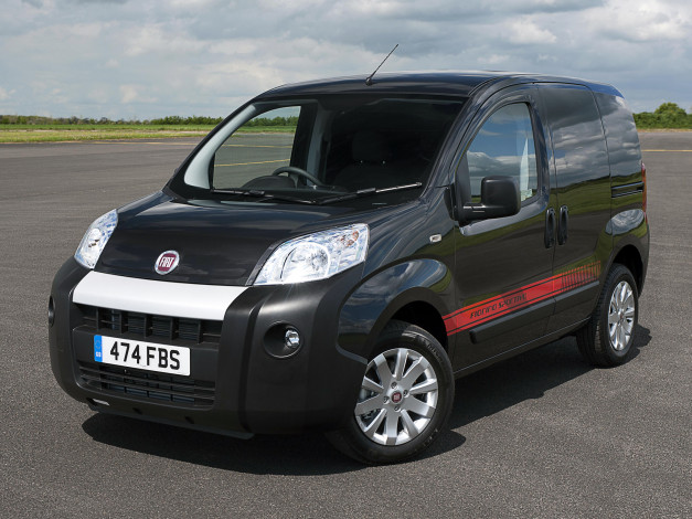 Обои картинки фото автомобили, fiat, темный, sportivo, 2014г, fiorino