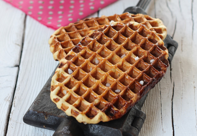 Обои картинки фото еда, хлеб,  выпечка, вафли