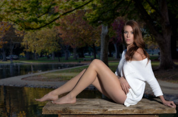 Картинка девушки -unsort+ брюнетки +шатенки котенок взгляд лицо