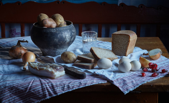 Обои картинки фото еда, натюрморт, чугунок, картошка