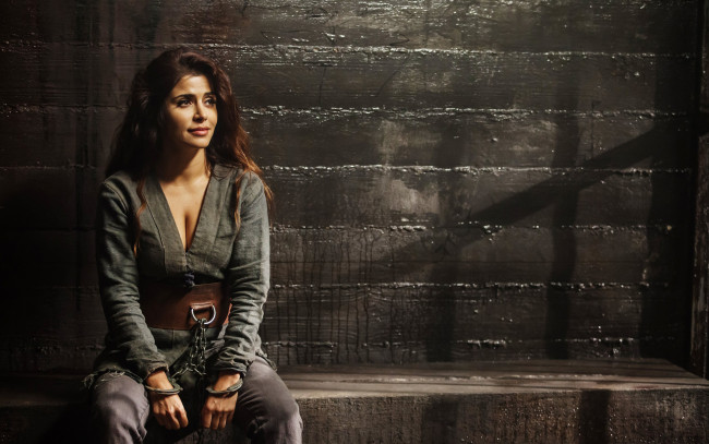 Обои картинки фото кино фильмы, dominion , сериал, shivani, ghai