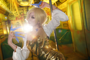 Картинка девушки -+креатив +косплей league of legends когти метро вагон