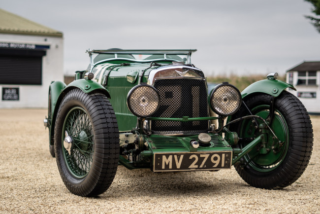 Обои картинки фото автомобили, классика, aston-martin