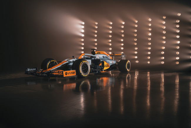 Обои картинки фото автомобили, formula 1, mclaren