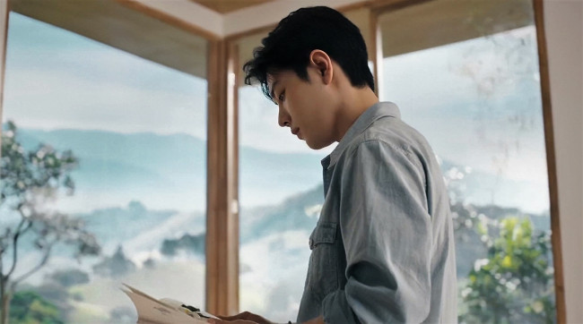 Обои картинки фото мужчины, xiao zhan, актер, рубашка, книга