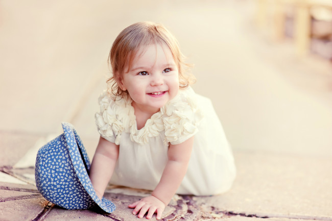 Обои картинки фото разное, дети, девочка, шляпа