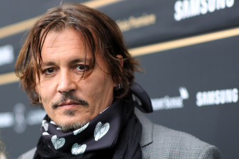 обоя johnny depp, мужчины, актер, лицо, платок